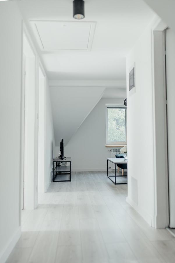 Loft Nad Gie-Esem Apartment ทิโคชิน ภายนอก รูปภาพ